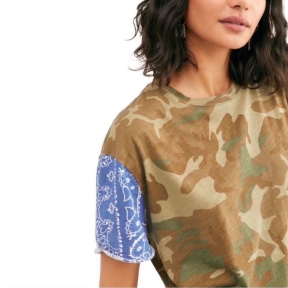 XS 🔖 FREE PEOPLE Clarity Camo Army Bandana Handkerchief Tee Green Blue OB984986